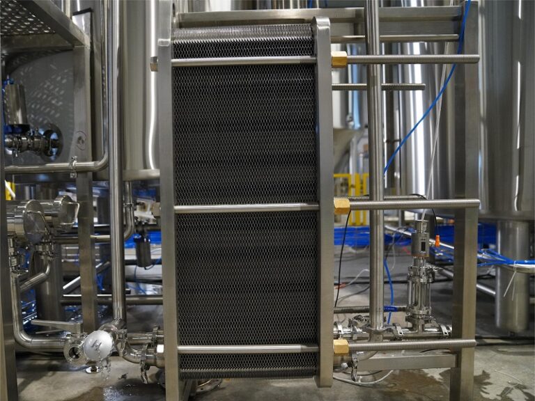 山东天泰啤酒设备-板式换热器